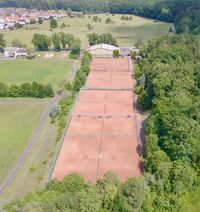 Luftaufnahme der Tennisanlage des TC Dettenhausen